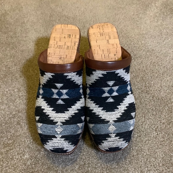 Kork-Ease Shoes - Korks Clogs